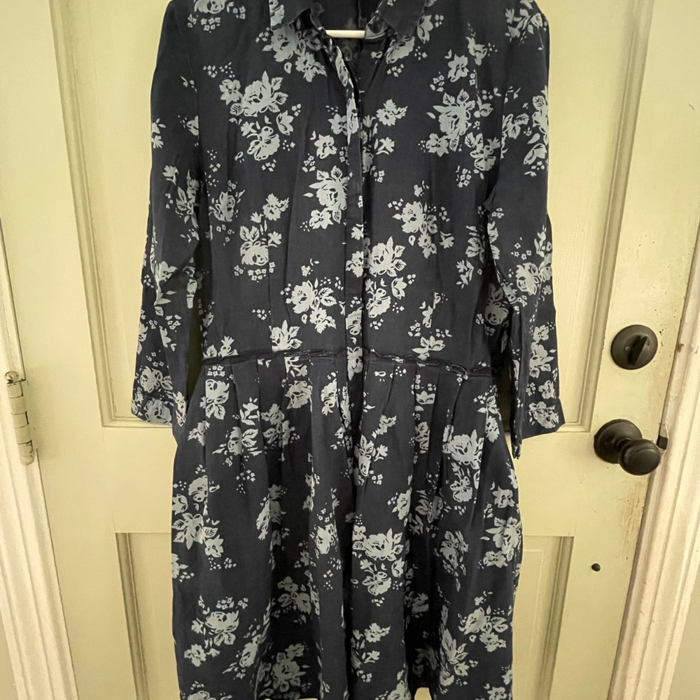GAP Navy Floral Long Sleeve Dress